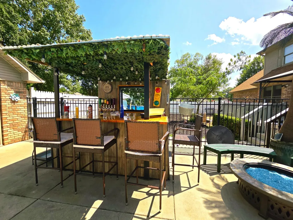 330 Stonecreek Place Paducah KY 42003