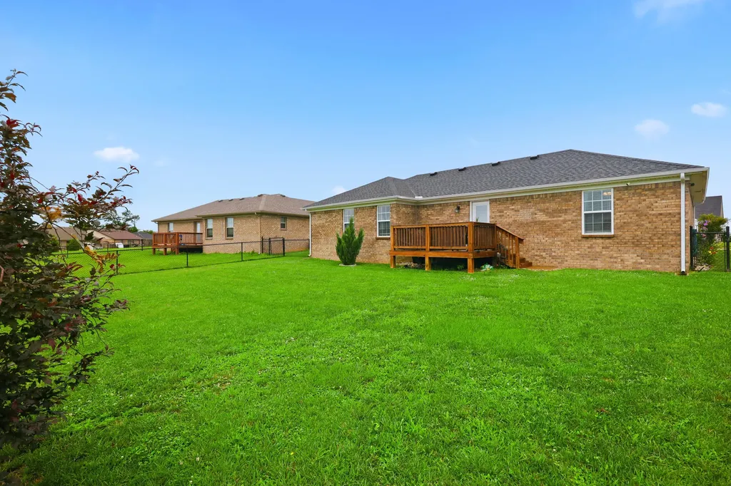 206 Windward Way Richmond KY 40475