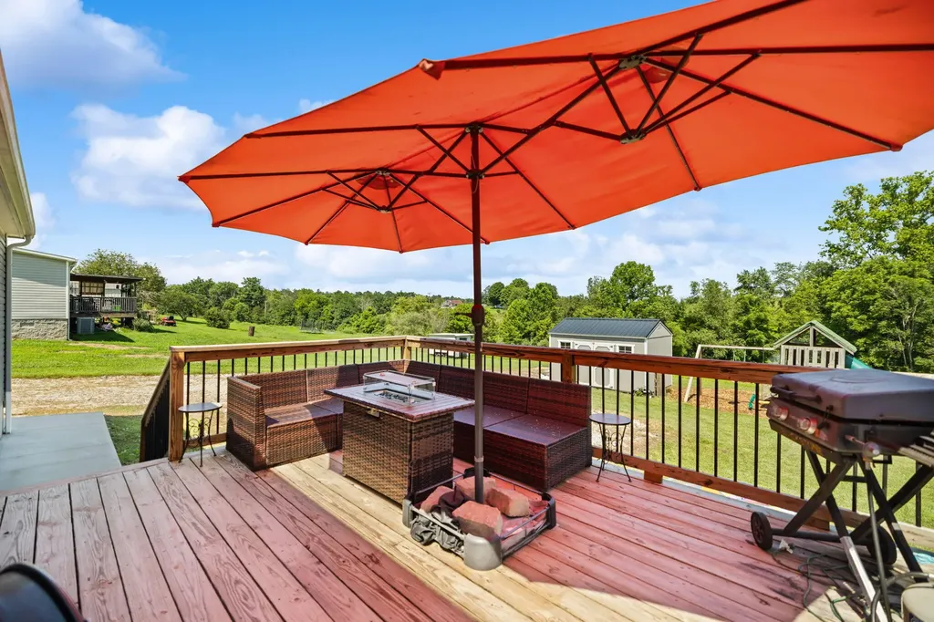 105 Summer Ridge Road Mt Sterling KY 40353