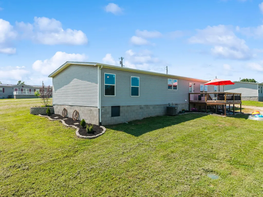 105 Summer Ridge Road Mt Sterling KY 40353