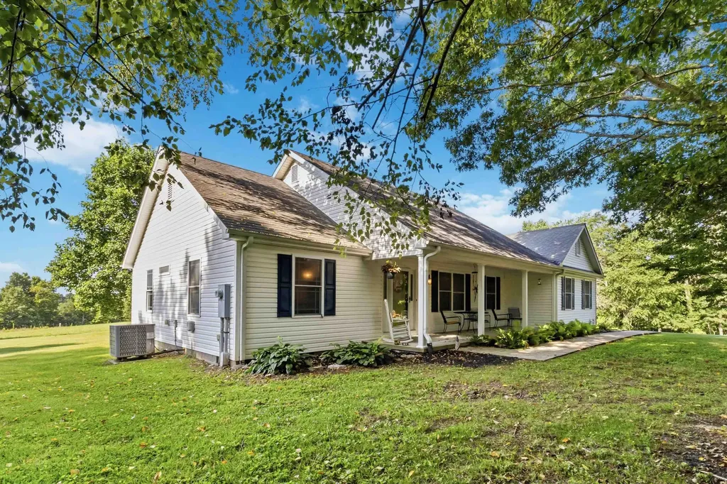 1655 Tick Ridge Road Waynesburg KY 40489