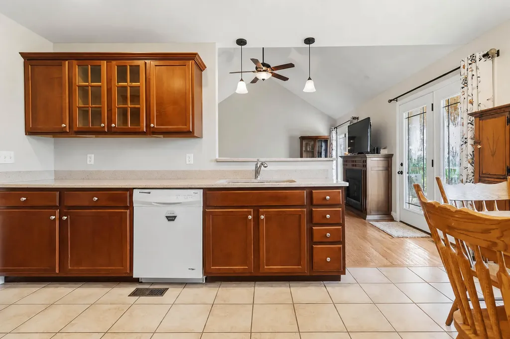 1655 Tick Ridge Road Waynesburg KY 40489