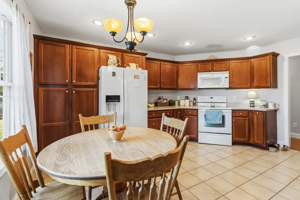 1655 Tick Ridge Road Waynesburg KY 40489