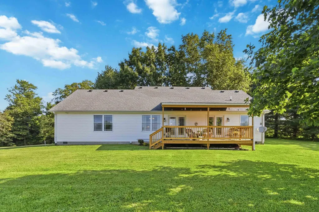 1655 Tick Ridge Road Waynesburg KY 40489