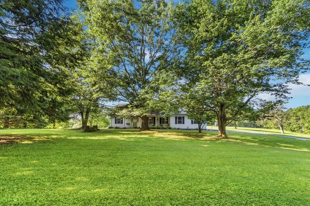 1655 Tick Ridge Road Waynesburg KY 40489