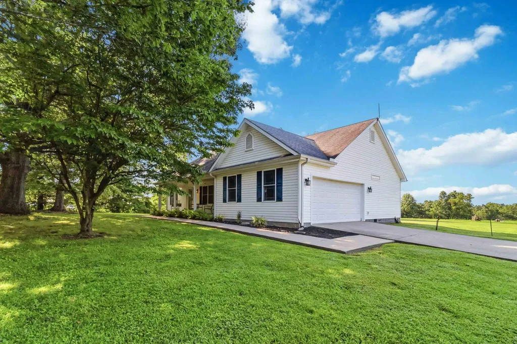 1655 Tick Ridge Road Waynesburg KY 40489