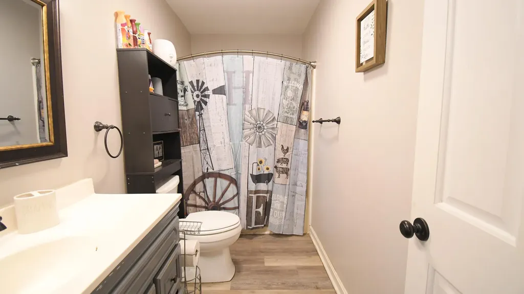 2010 Grapevine Road Harrodsburg KY 40330