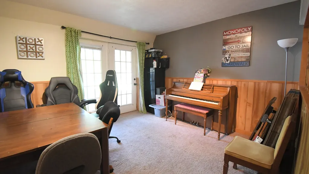 2010 Grapevine Road Harrodsburg KY 40330