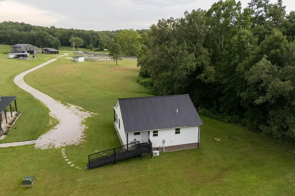 1968 Vance Road Salt Lick KY 40371