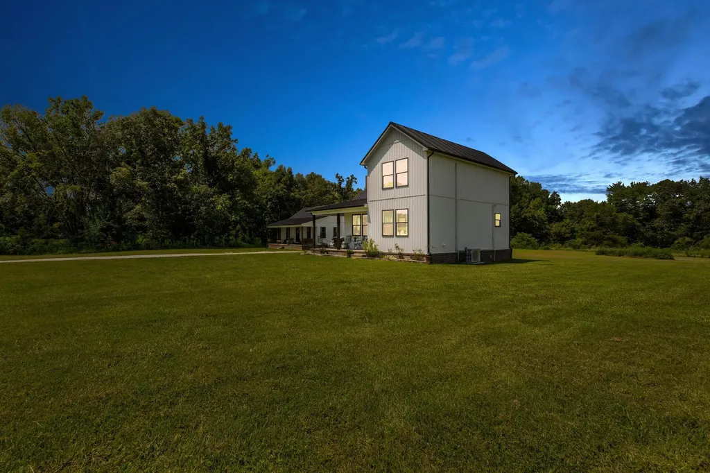 1968 Vance Road Salt Lick KY 40371