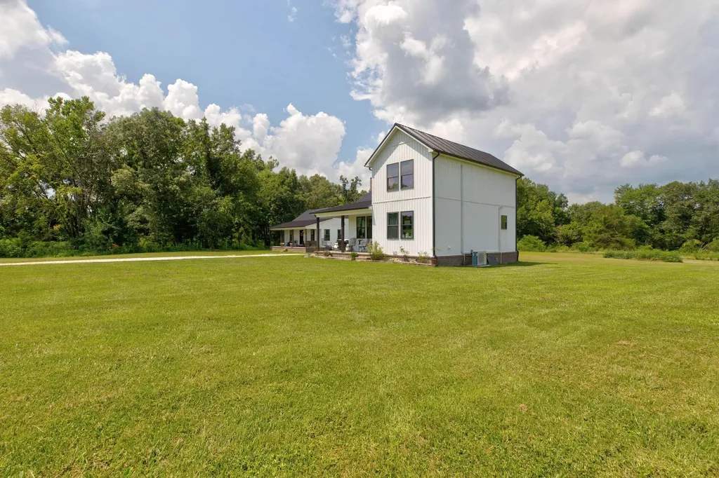 1968 Vance Road Salt Lick KY 40371