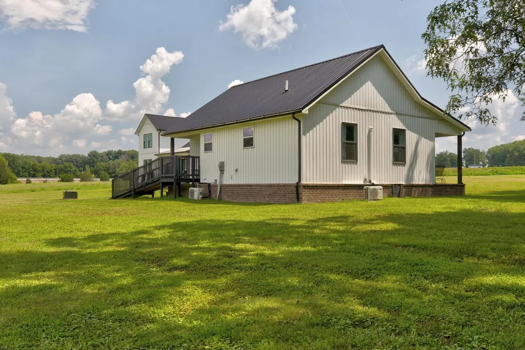 1968 Vance Road Salt Lick KY 40371