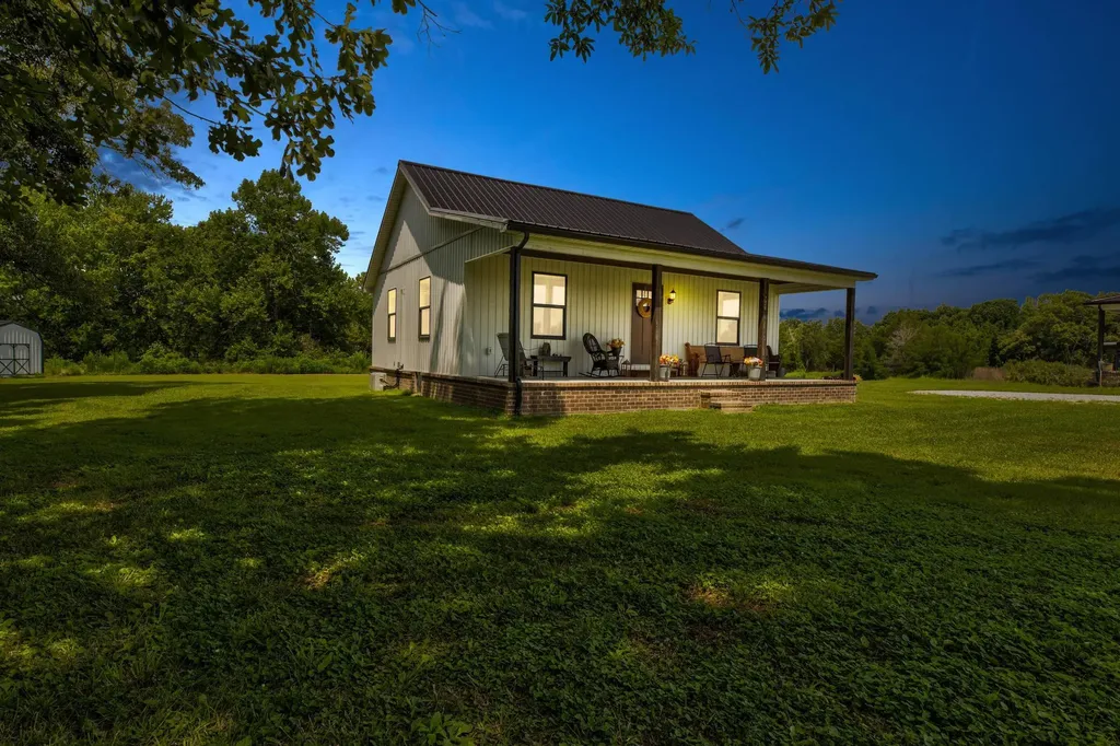 1968 Vance Road Salt Lick KY 40371