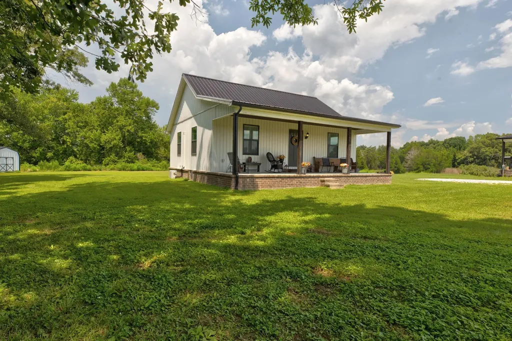 1968 Vance Road Salt Lick KY 40371