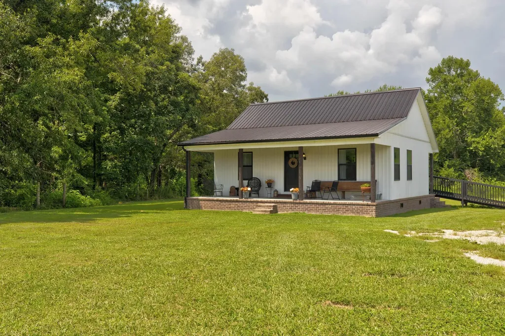 1968 Vance Road Salt Lick KY 40371