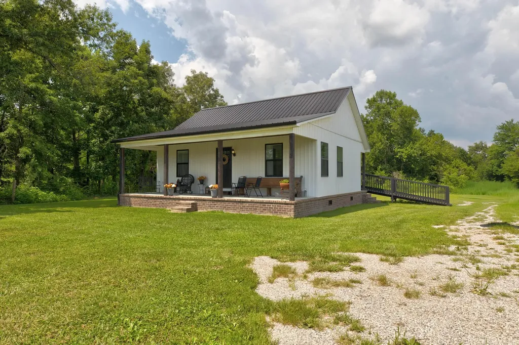 1968 Vance Road Salt Lick KY 40371