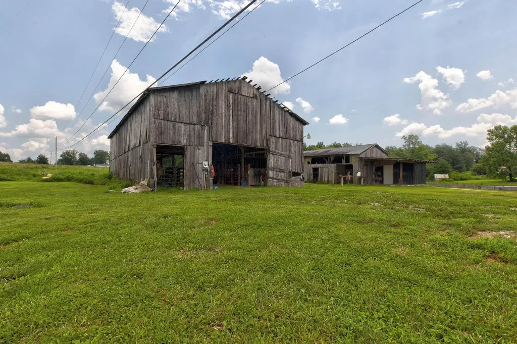 1968 Vance Road Salt Lick KY 40371