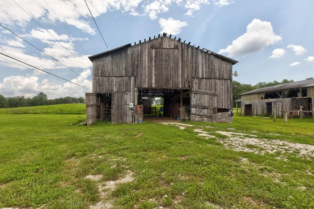 1968 Vance Road Salt Lick KY 40371