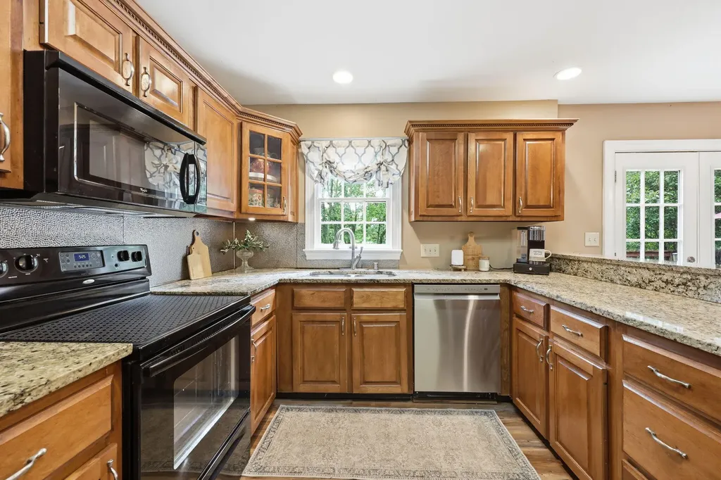 2441 Doubletree Court Lexington KY 40514