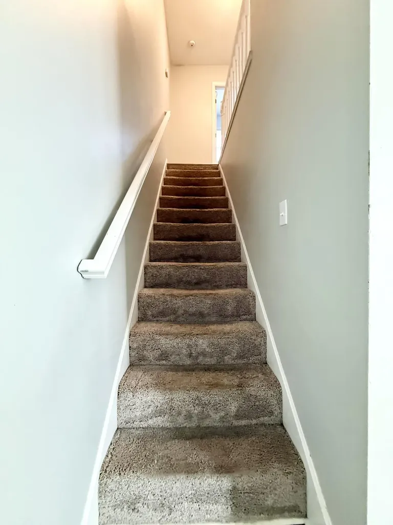 207 Hedgewood Court Lexington KY 40509