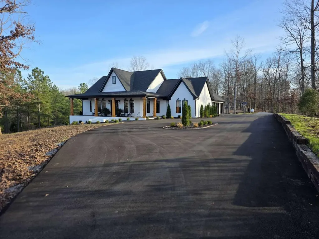 76 Muirfield Way Benton KY 42025