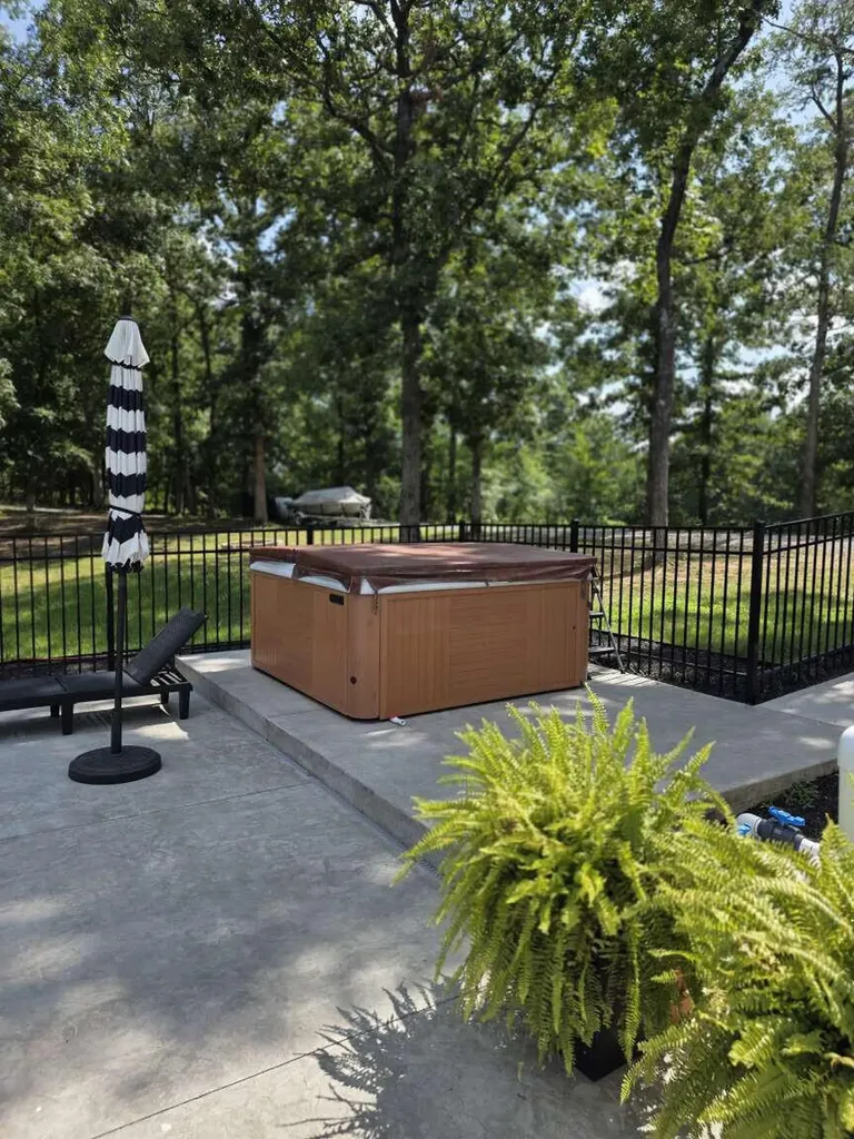 76 Muirfield Way Benton KY 42025