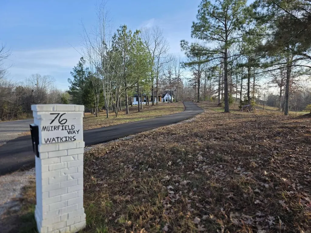 76 Muirfield Way Benton KY 42025