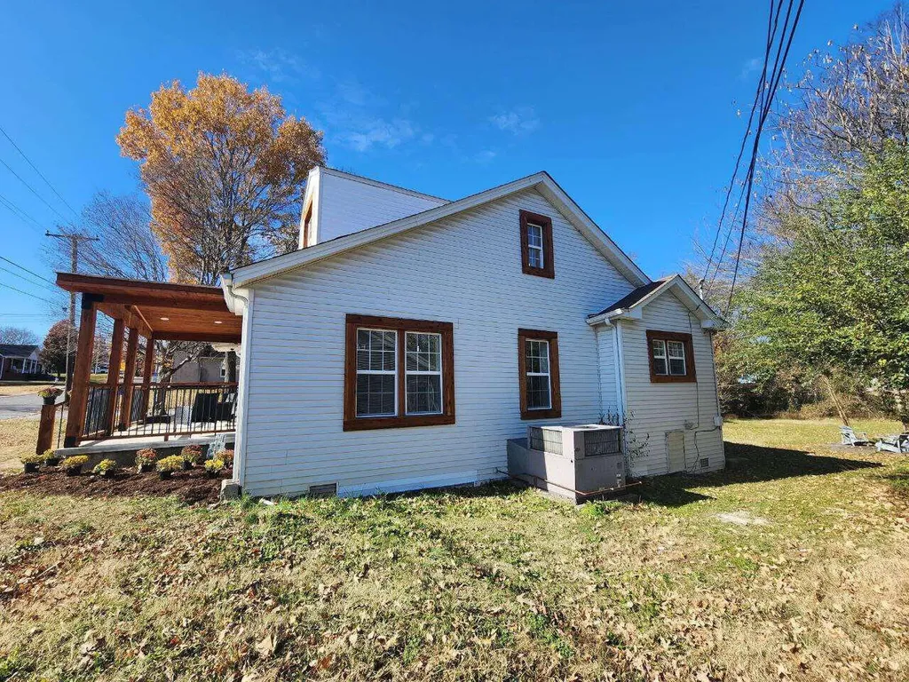 114 Spruce Street Murray KY 42071