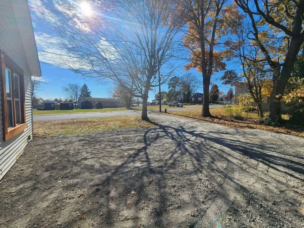 114 Spruce Street Murray KY 42071