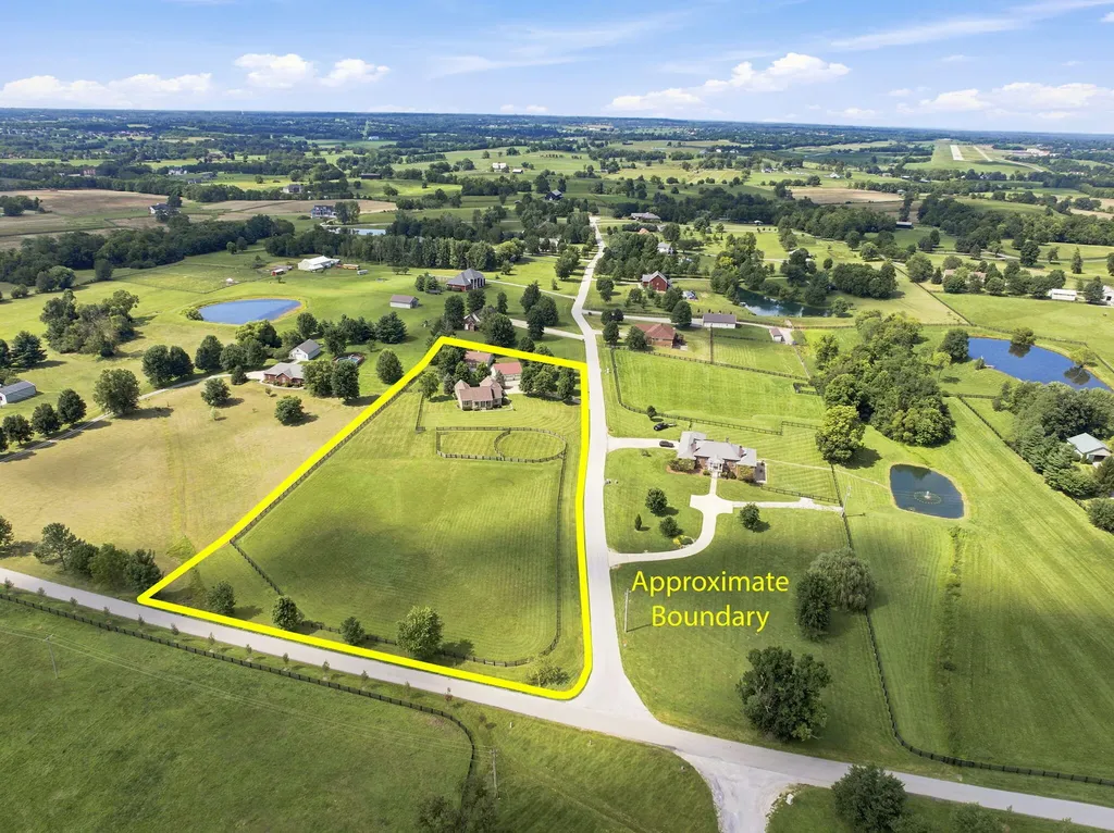 101 Sterling Drive Georgetown KY 40324