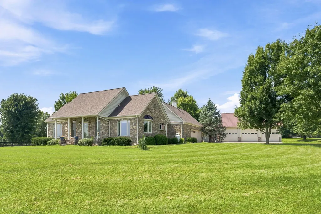 101 Sterling Drive Georgetown KY 40324