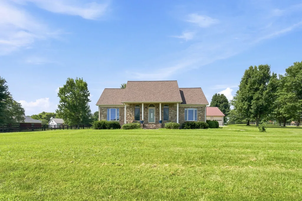 101 Sterling Drive Georgetown KY 40324