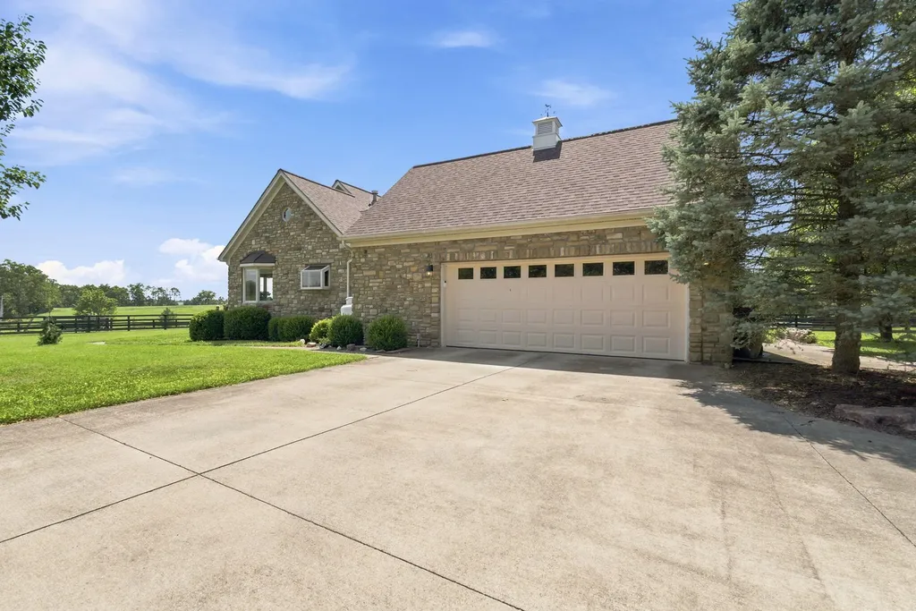 101 Sterling Drive Georgetown KY 40324