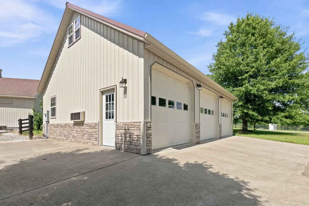 101 Sterling Drive Georgetown KY 40324