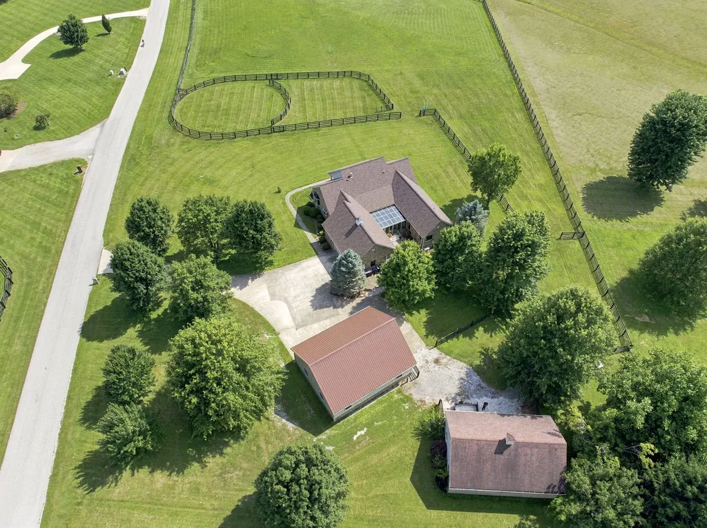 101 Sterling Drive Georgetown KY 40324