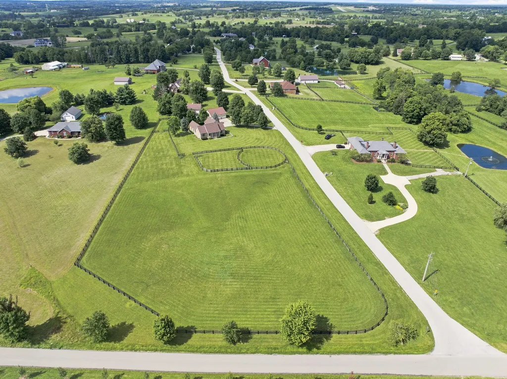 101 Sterling Drive Georgetown KY 40324