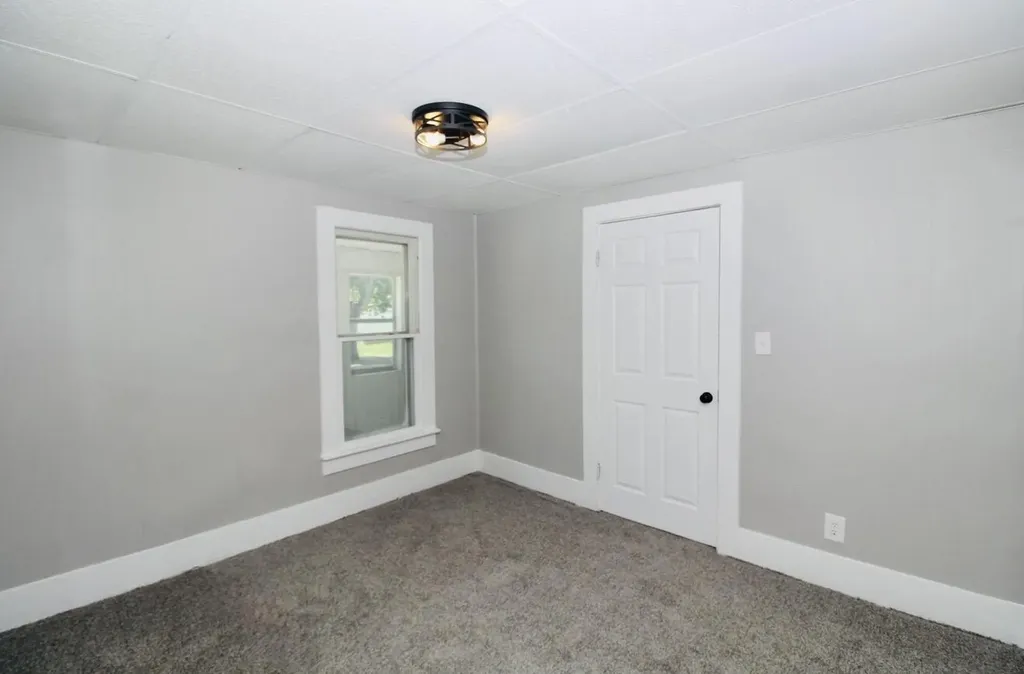 719 Hodge Street Madisonville KY 42431