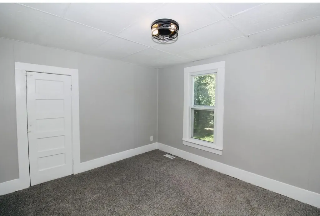 719 Hodge Street Madisonville KY 42431