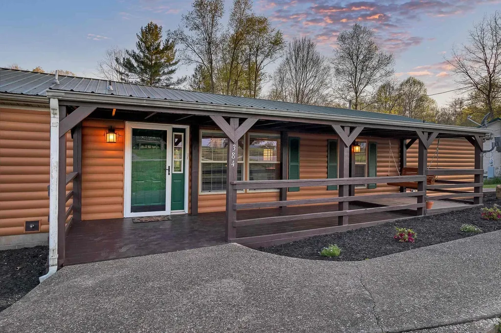 384 Adkins Camp Loop Hudson KY 40145