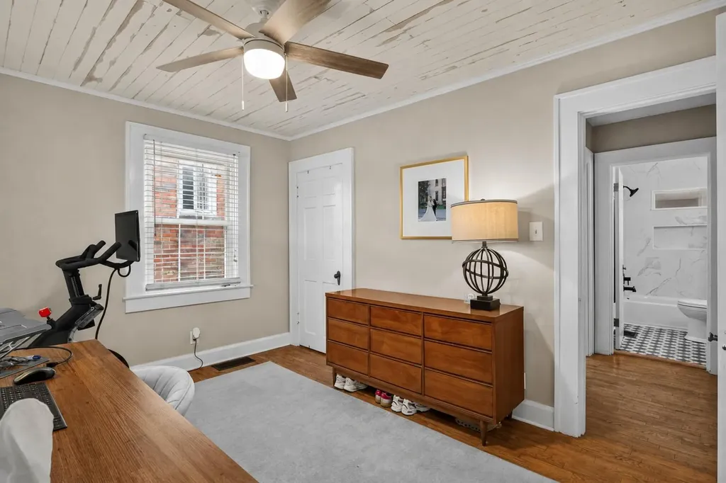114 Pickett Avenue Frankfort KY 40601