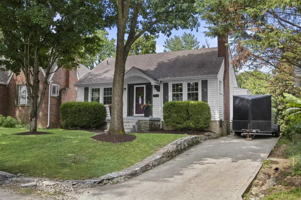 114 Pickett Avenue Frankfort KY 40601
