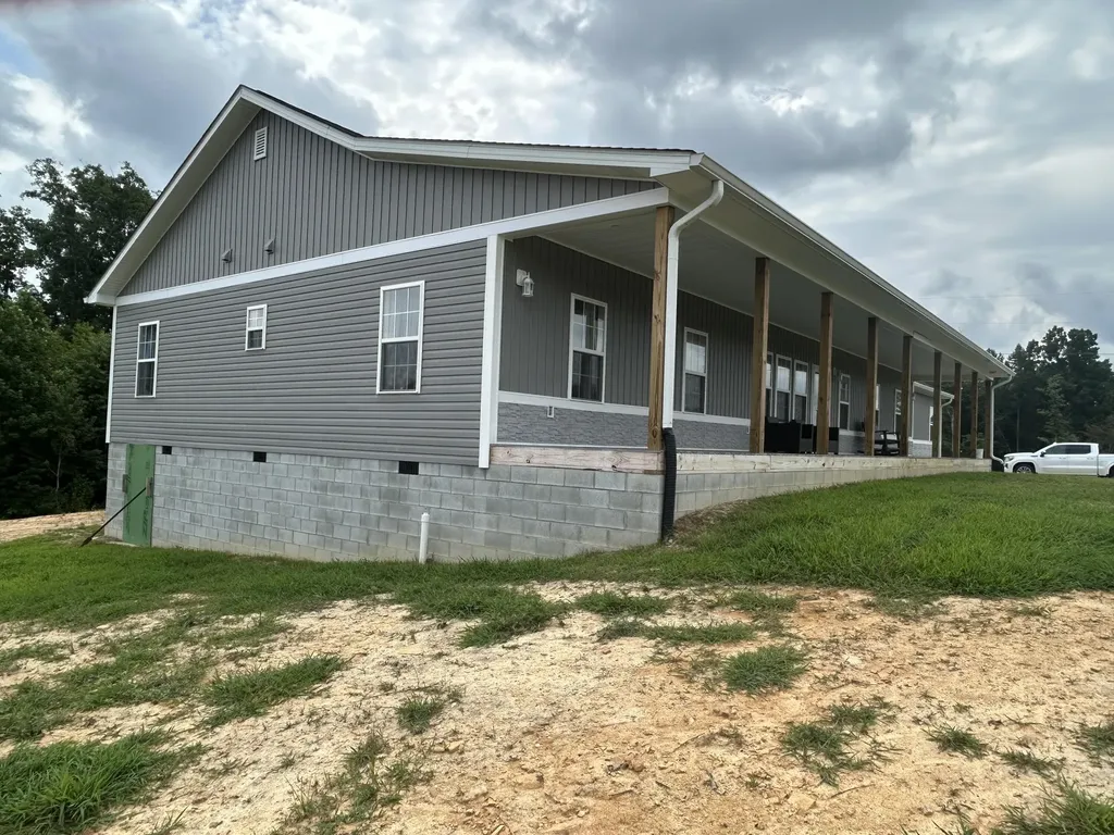 1431 High Moore Road London KY 40741