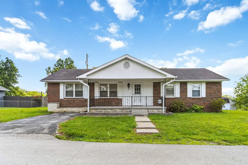 79 Meadow Lark Circle Corbin KY 40701