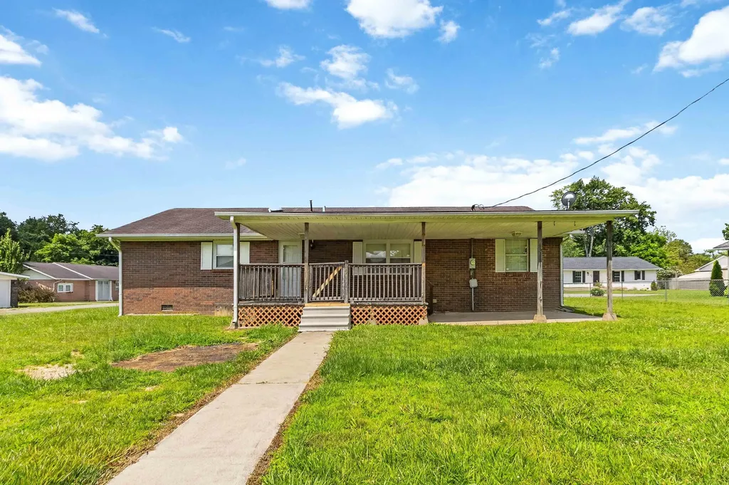 79 Meadow Lark Circle Corbin KY 40701