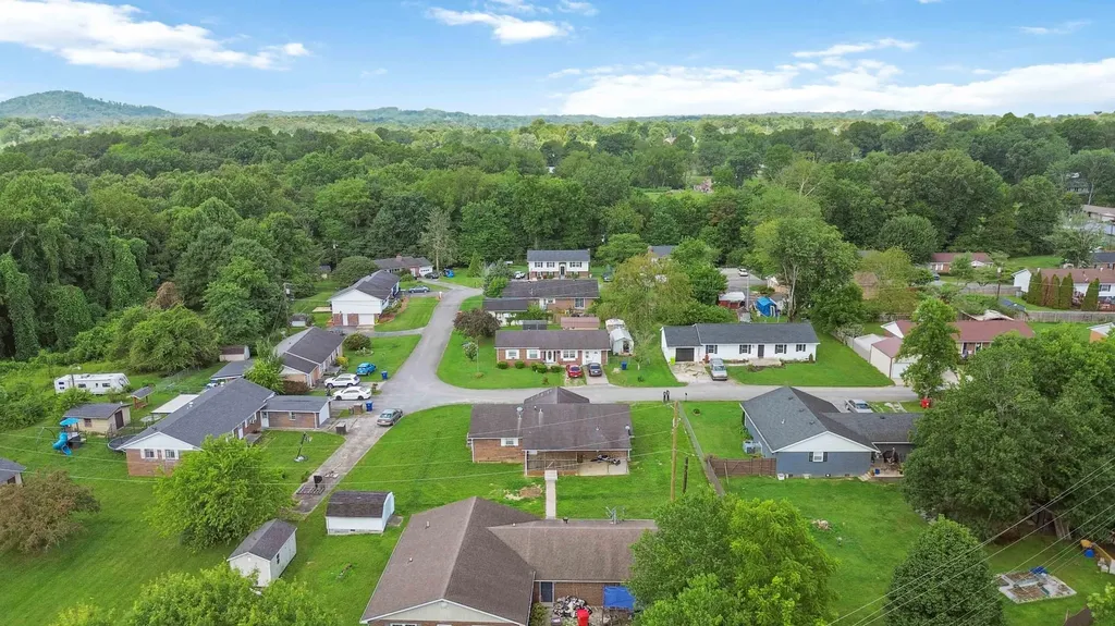 79 Meadow Lark Circle Corbin KY 40701