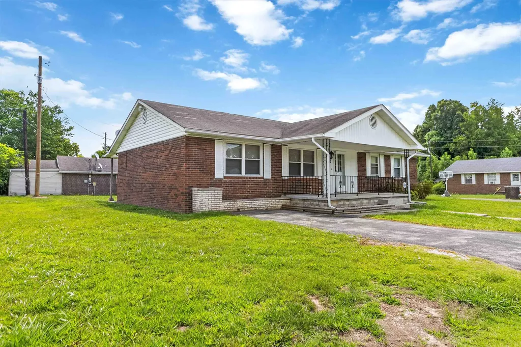 79 Meadow Lark Circle Corbin KY 40701