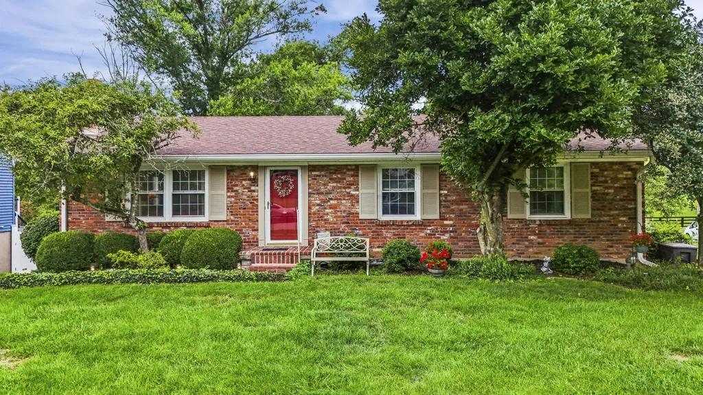 108 Milwood Drive Winchester KY 40391