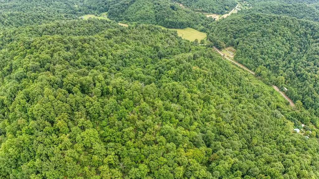 9999 State Highway 223 Flat Lick KY 40935