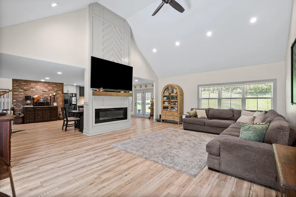 3995 Witty Lane Hopkinsville KY 42240
