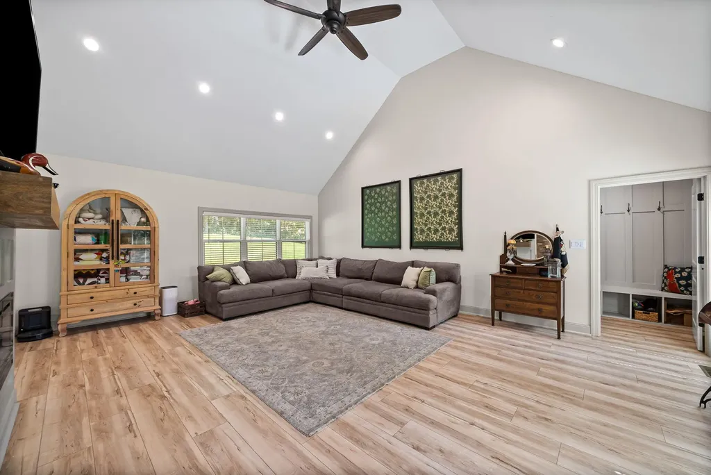 3995 Witty Lane Hopkinsville KY 42240